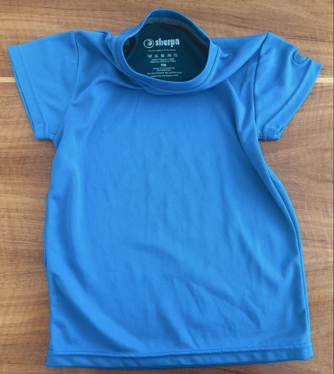 Sherpa T-shirt: Funktionsshirt Sherpa 116 – Usato da Luzern venduto da ToSale