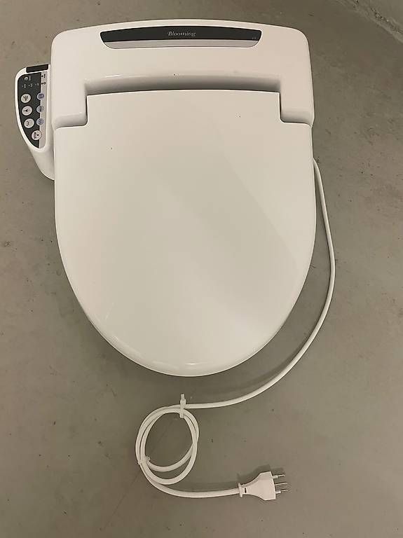 WC: Dusch-WC Aufsatz Bloomberg – Gebraucht aus Baden von erdn