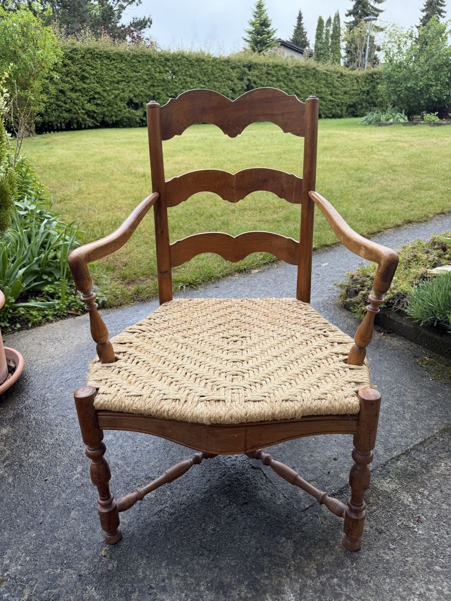 Poltrone: 2 Fauteuils paillés anciens – Difettoso da Gorgier venduto da FDubois11