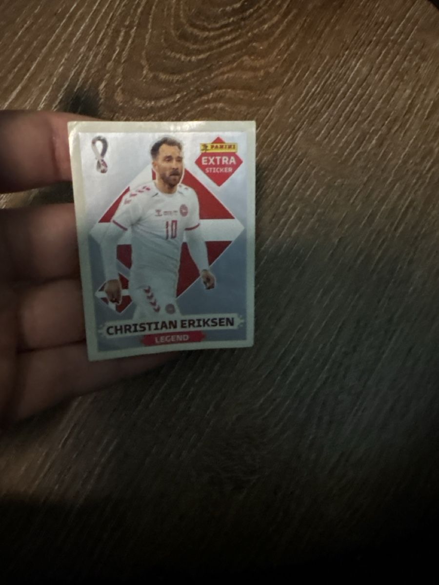Panini Sammelbilder & Trading cards: Christian Eriksen Panini Extra Sticker  Silber 2022 – Neu (gemäss Beschreibung) aus Baltschieder von tigersword