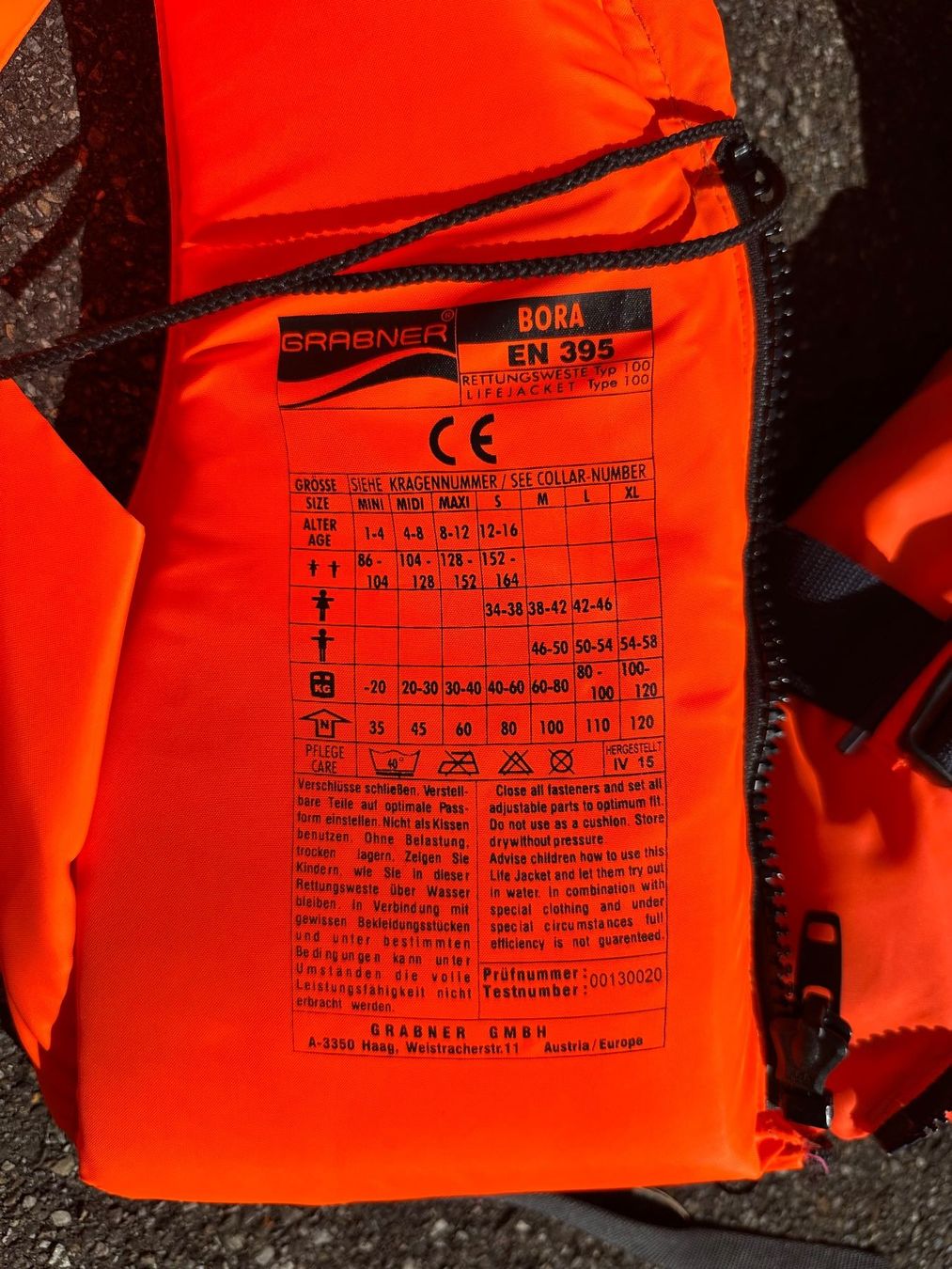 Helly Hansen Gilets de sauvetage: CHILDRENS HELLY HANSEN LIFEWEST – D'occasion à ZUMIKON par eds_6p7m 3