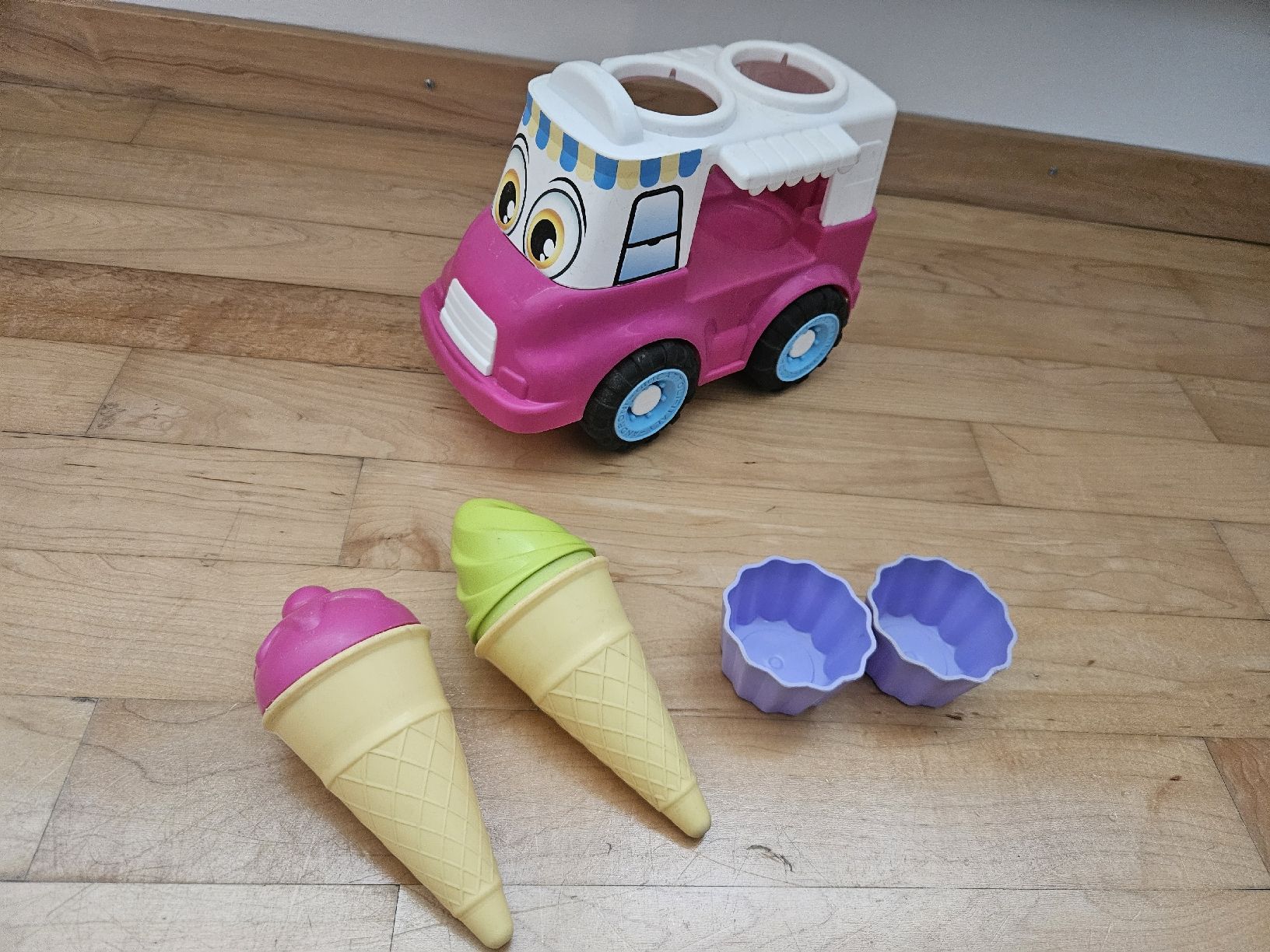Giocattoli: Sand-Spielzeug Glacé-Wagen – Usato da Zürich venduto da Lejahan77 1