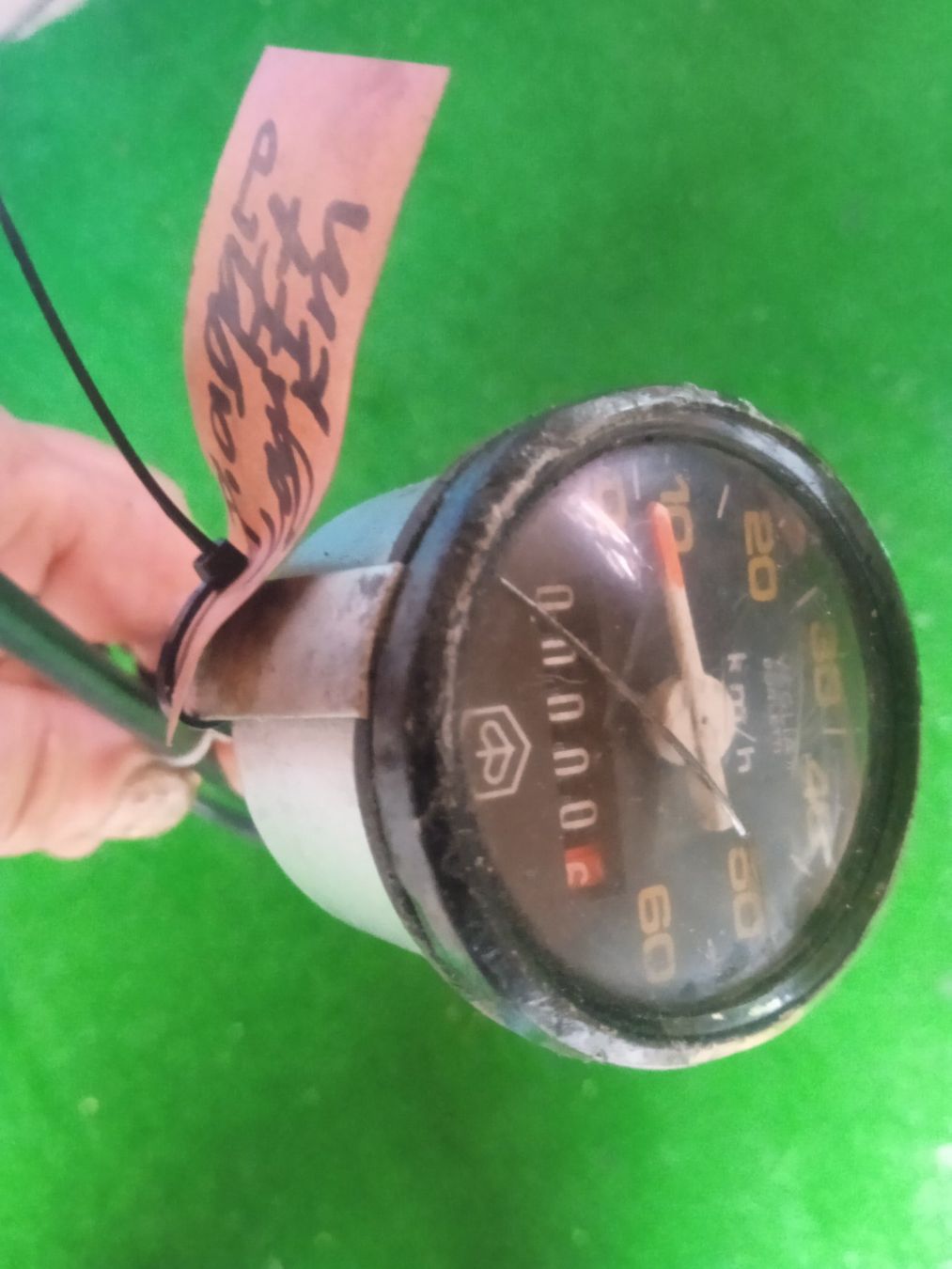 Piaggio Ciclomotori: Piaggio Tacho mit Seile – Usato da Fulenbach venduto da Elektronik 1