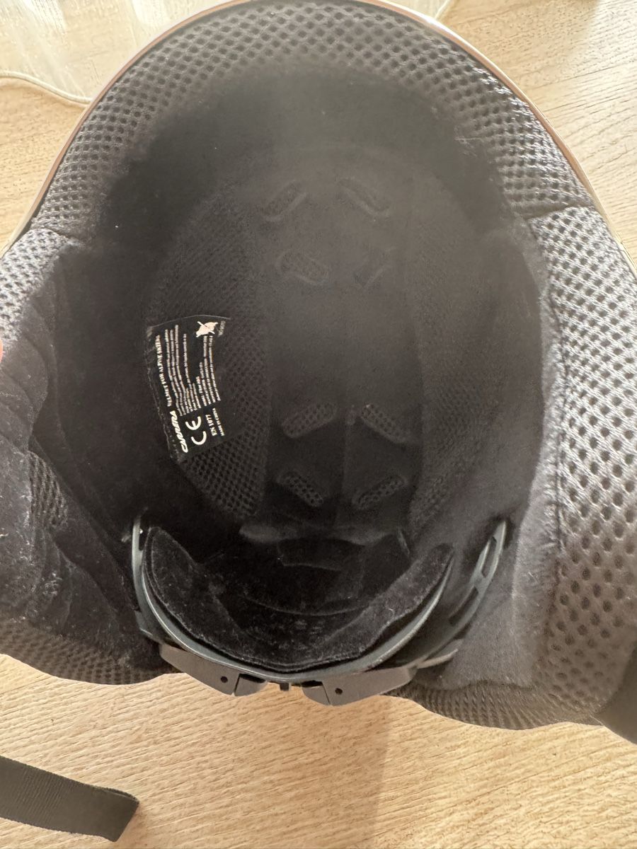 Carrera Caschi: Carrera Skihelm, Goldfarben, Grösse M – Usato da Othmarsingen venduto da Paucaverba 3