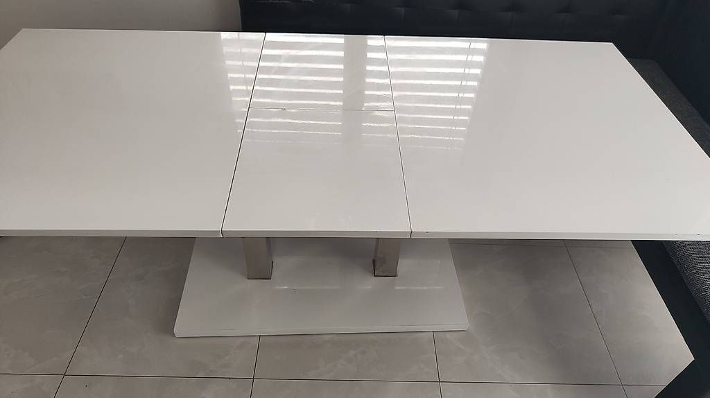 Tische: Table salle à manger – Gebraucht aus Saubraz von MichelMM