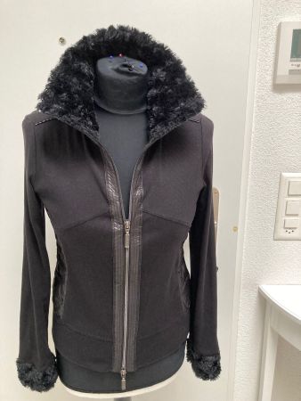 Jacke, Blaser, schwarz, Gr. S/M, m.Kunstfelleinlagen