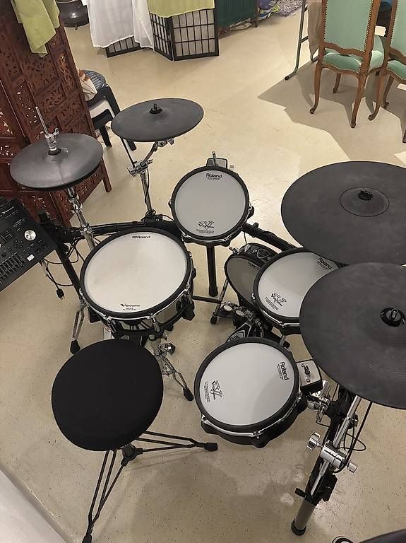 Roland Musikinstrumente: Roland TD-50 K + hardware – Gebraucht aus Satigny von NadDid 1