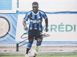 Wilfried Willy Gnonto Original Autogramm auf Foto - Azzurri
