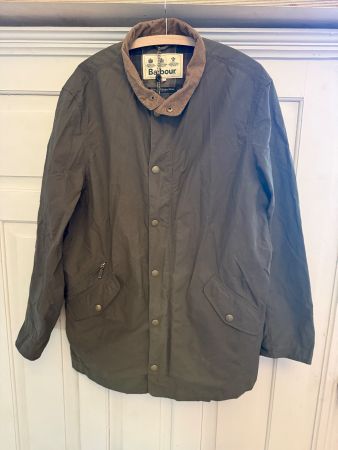 Veste Barbour, couleur vert olive, état acceptable