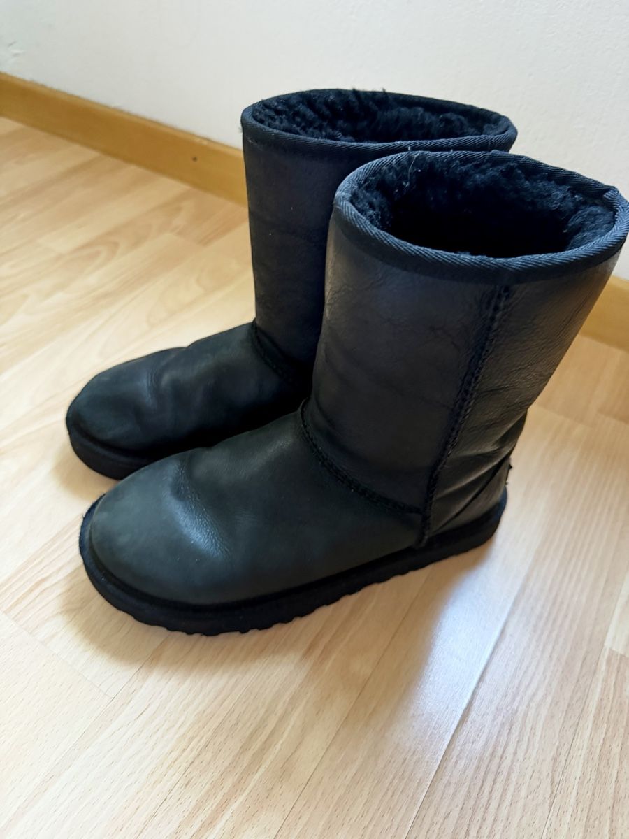 Ugg Scarpe da donna: Ugg boots – Usato da Nyon venduto da ula_swg8