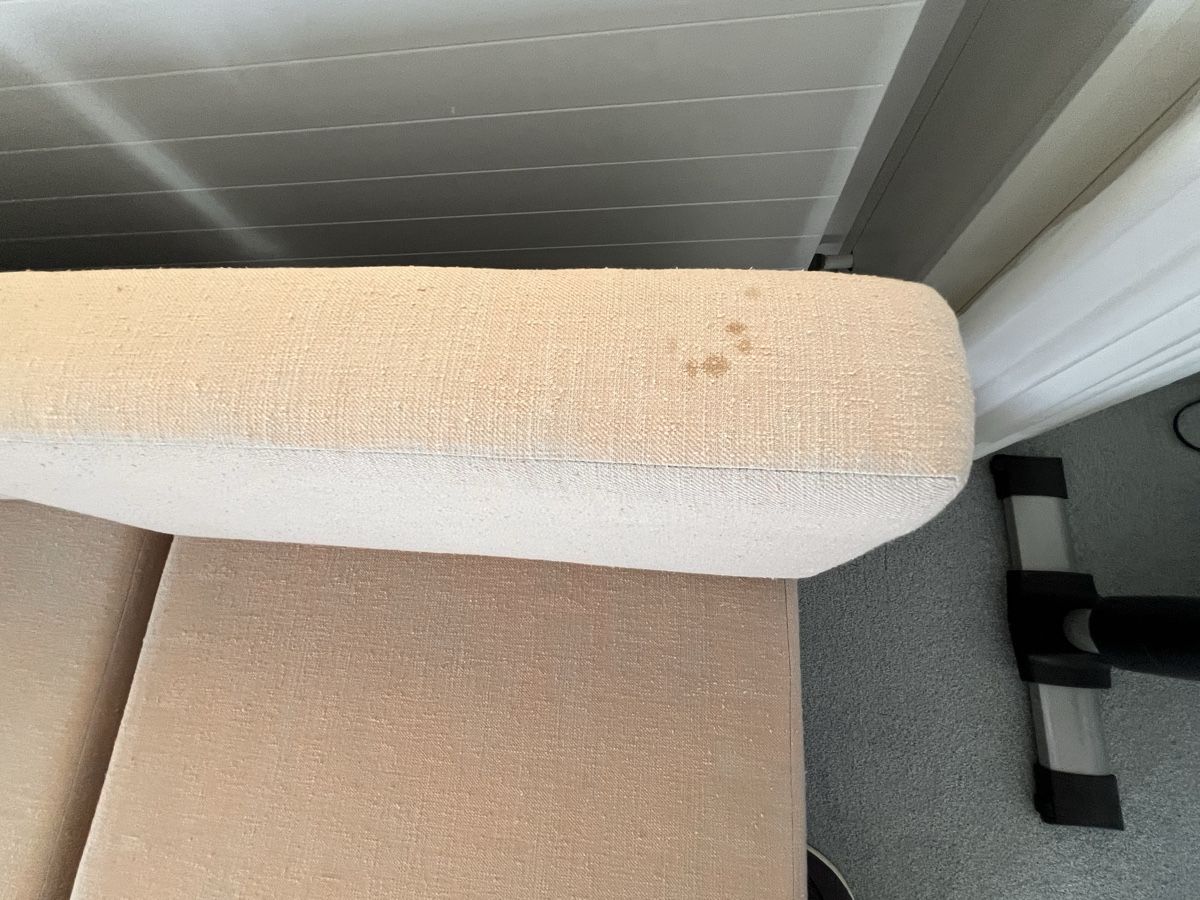Sofas: Sofa mit Tisch / Sitzgruppe ( 4)  – Gebraucht aus Glattfelden von maa_qcj8 1