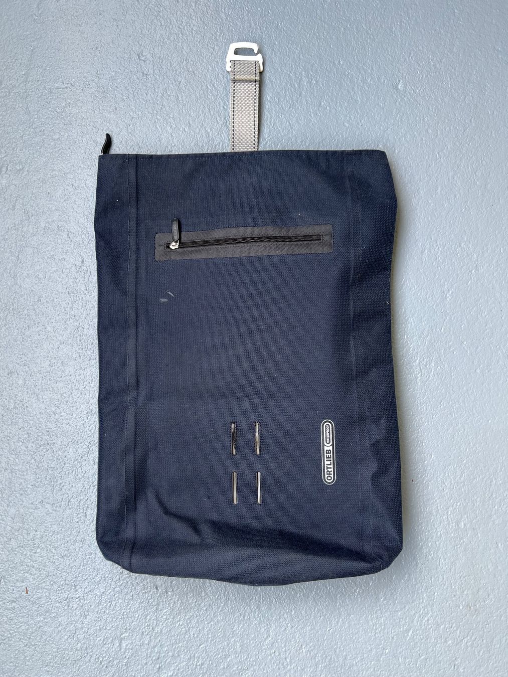 Ortlieb Zaini: Ortlieb Rucksack, blau, wasserdicht – Usato da luzern venduto da louismoehrle
