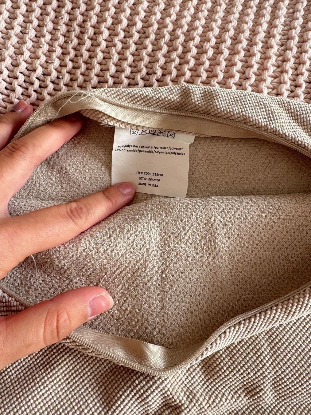 Biancheria da letto: Fourre de coussin beige 2x – Usato da Montreux venduto da iza_peche8 1