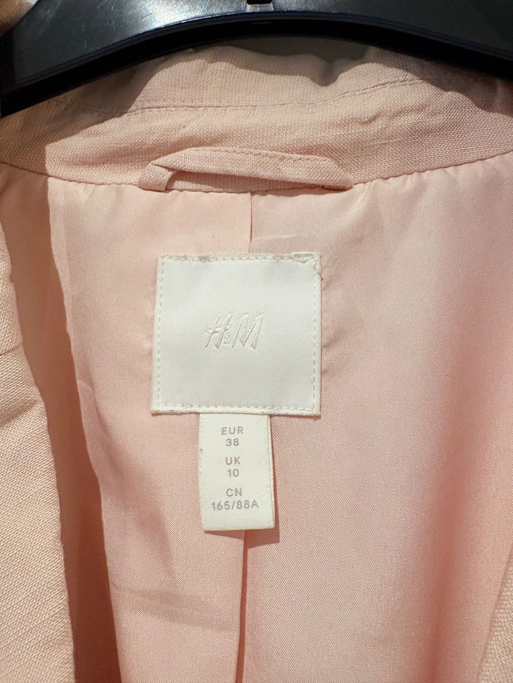 H&M Giacche: Blazer perfect for spring - 22% Linen - Size 38 – Usato da Muzzano venduto da Sidney_3 1