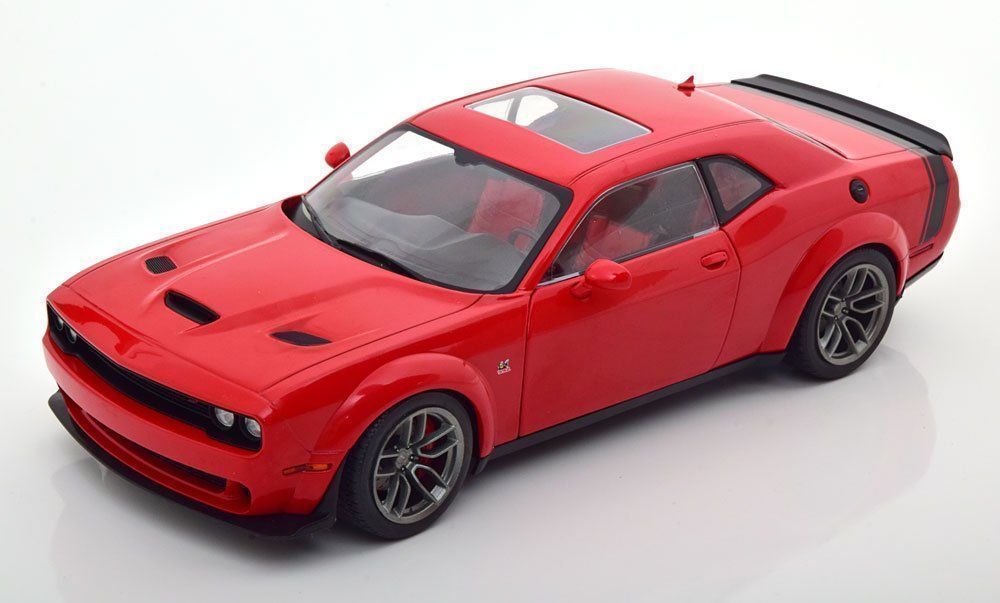 Miniature Solido Dodge Challenger R/T Scat Pack 2020 – 1/18 – S1805707