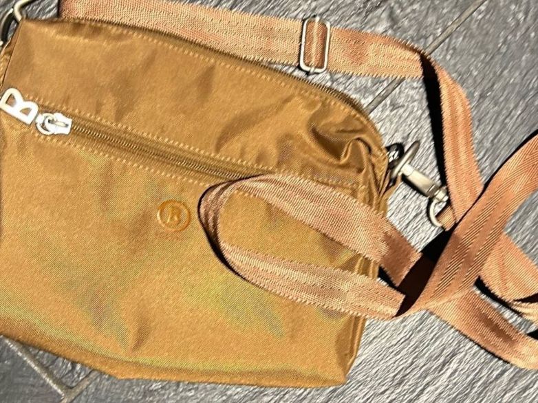 Bogner Borse da donna: Bogner Umhängetäschen – Usato da Zumikon venduto da Uranus88 3