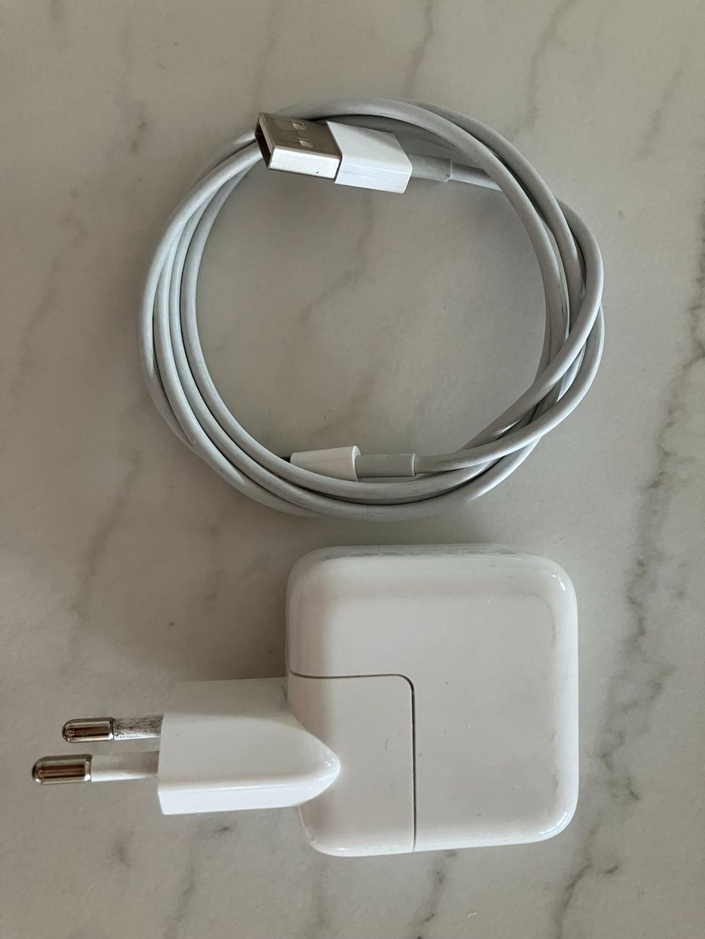 Apple Tablet PC: iPad 9.Generation WiFi / 64GB / Model A2602 – Gebraucht aus Meisterschwanden von  4