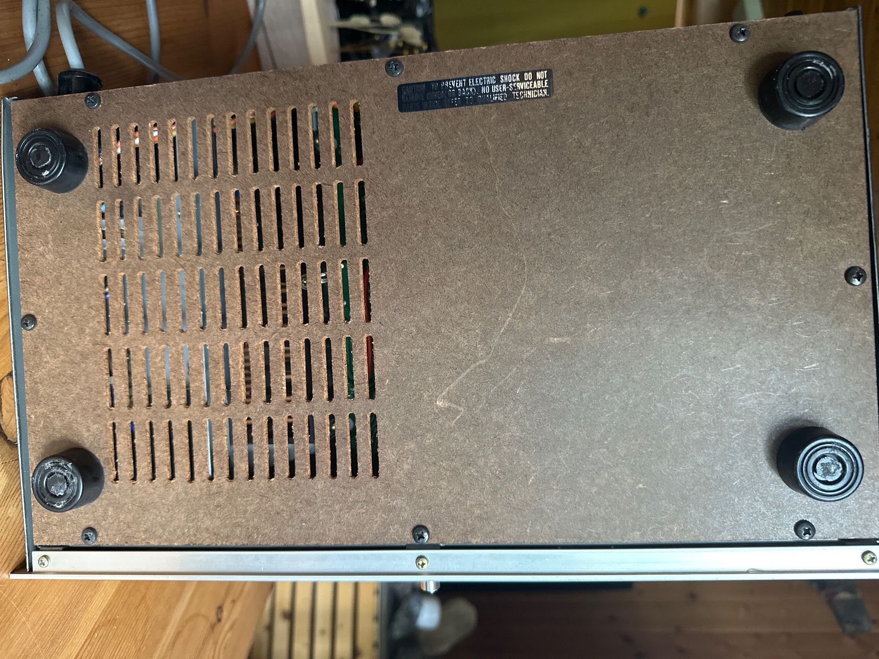 Marantz Amplificatori: Marantz Model 1050 Stereo Verstärker gebraucht – Usato da Elm venduto da kri_5q2c 8