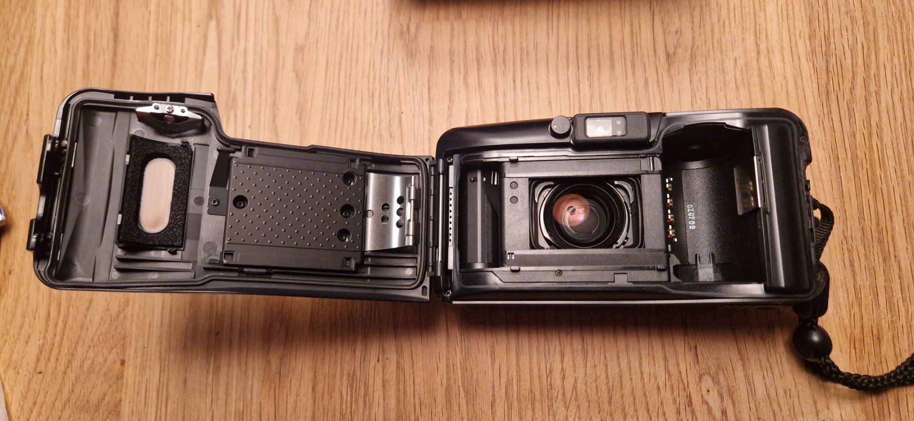 Olympus Fotocamera: Olympus Mju Zoom 105 Analog Kompaktkamera – Usato da Zürich venduto da Lina049 9