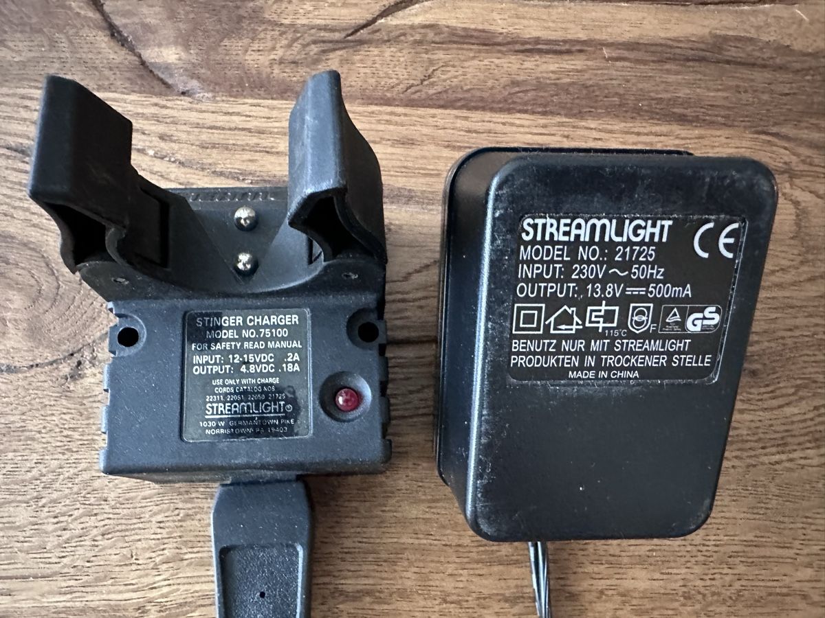 Lampade: Streamlight Taschenlampe Modell 21725 – Usato da Bassersdorf venduto da swadrone 2