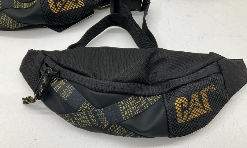 Borse: 4 Stück CAT ''the Sixty'' Gürteltasche 0,9L – Nuovo e nell'imballaggio originale da Kehrsatz venduto da ba-ch 2