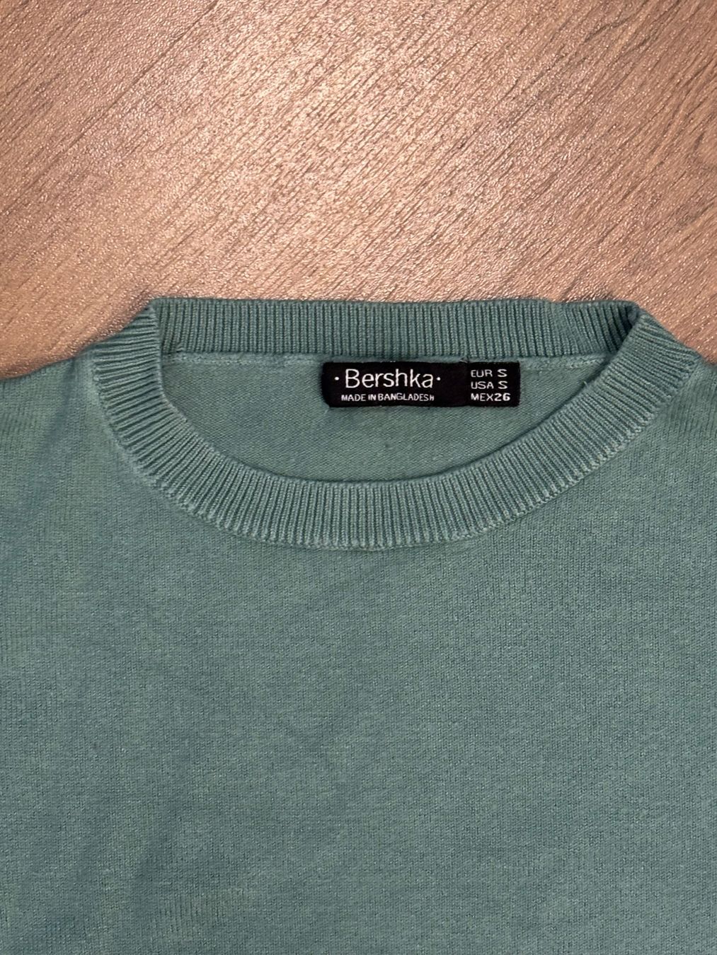 Bershka Pullover & Sweatshirts: Cooler Pullover Bershka grün - Gr. S – Gebraucht aus Brügg BE von rutschimedizin 1