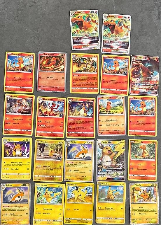 Pokémon Jouets: Pokémon Glurak & Pikachu Set  22 Originalkarten – D'occasion à Biberist par Phippsi