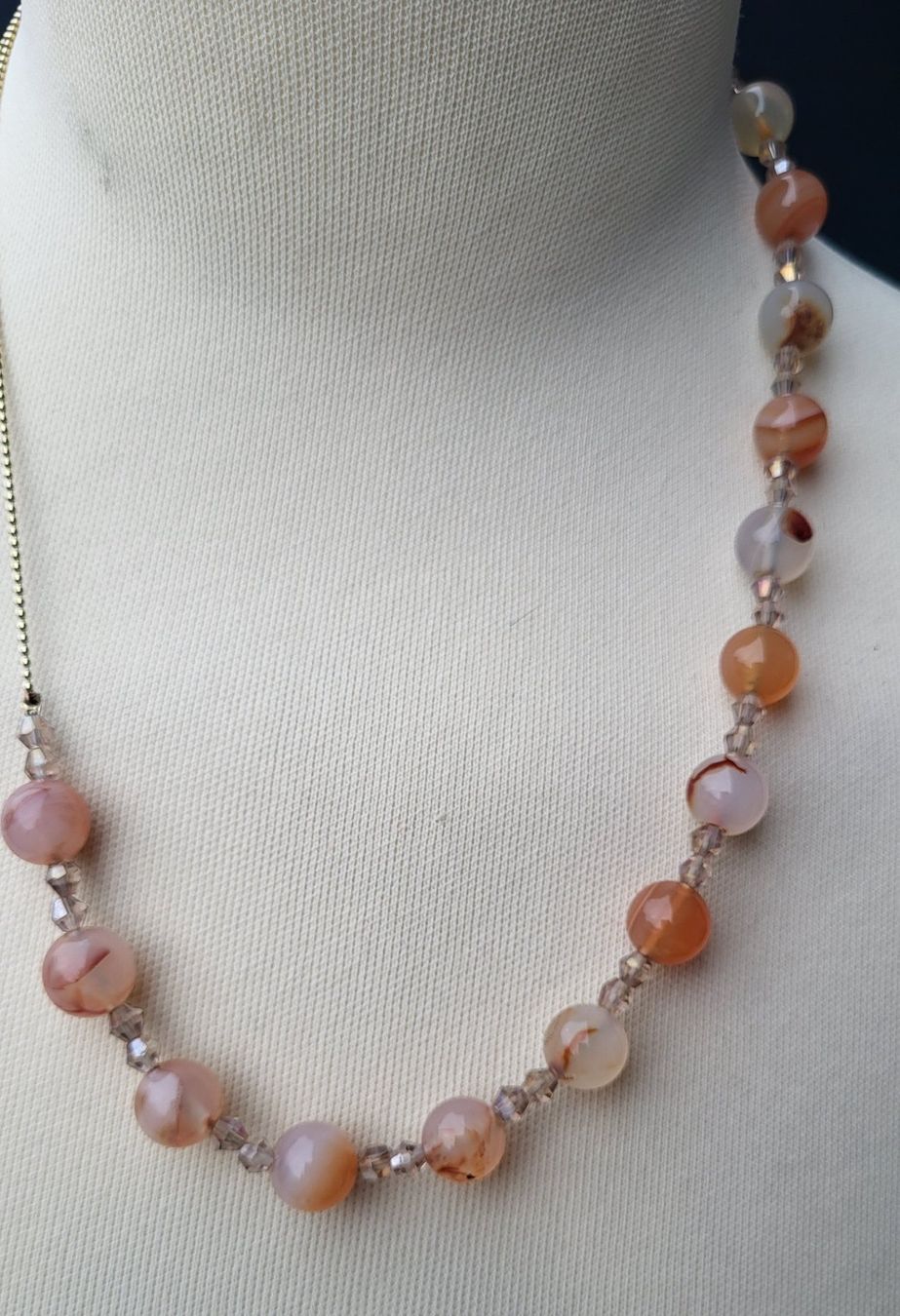 Catenine: Collier +bracelet – Nuovo (secondo la descrizione) da Fribourg venduto da VictoriaShop7 7