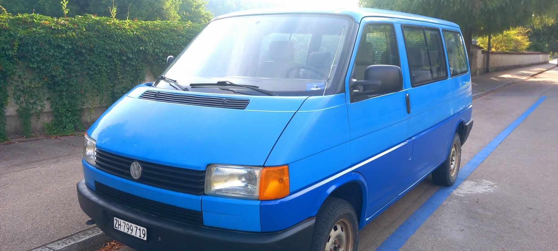 VW Automobili: Vw T4 2.50benzin mit MFK- 25 – Usato da Winterthur venduto da mes_q7bs