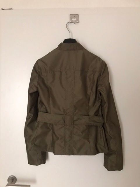 Benetton Vestes: Veste imperméable, 38 , Benetton – D'occasion à Boudry par JulieG13 1