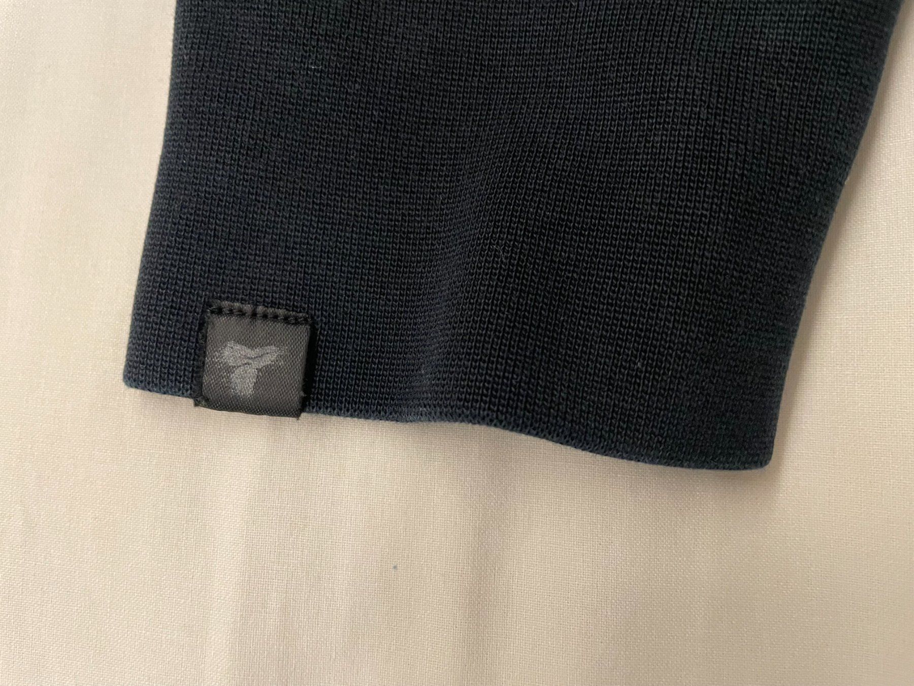 Nike Maglioni & Felpe: Nike Kobe Bryant Pullover schwarz Grösse L gebraucht – Usato da Gockhausen venduto da ventman 1