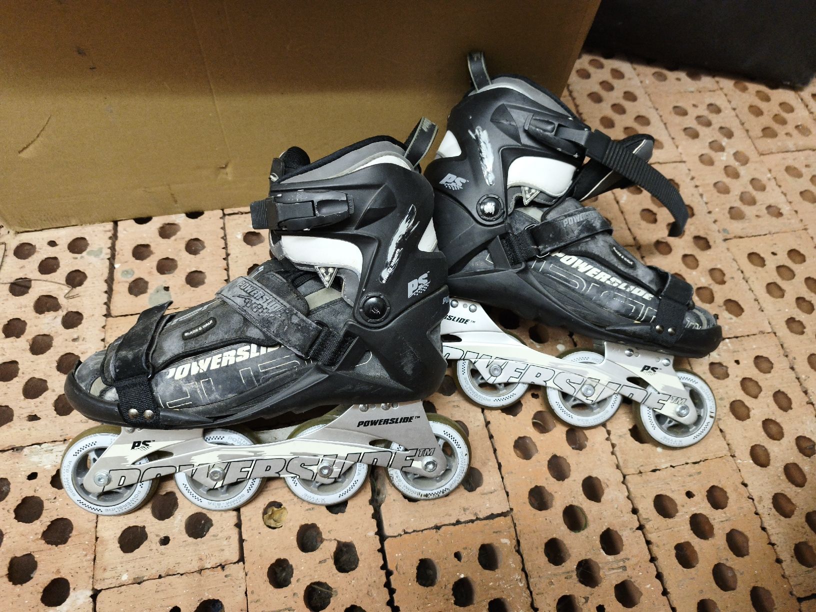 Patins à roul. & inline: Inline Skates Grösse 44 /45 – D'occasion à Gontenschwil par Jeepli1970