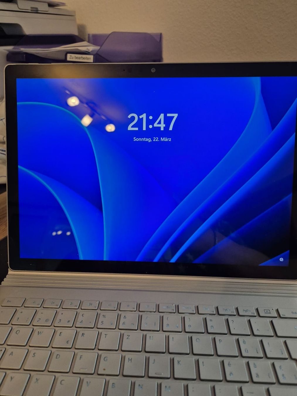 Microsoft Portables: Microsoft Surface Laptop defekt – D'occasion à Altdorf UR par weign