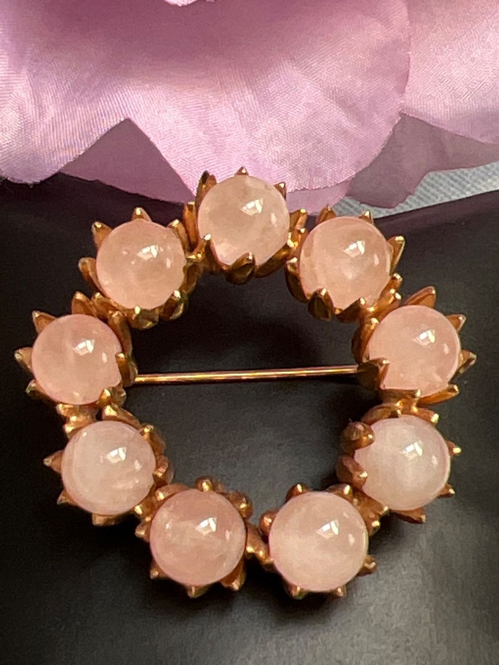 Broches & Aiguilles: Schöne Brosche vergoldet mit Rosenquarz – D'occasion à Seon par Sunny-Schmuck78 1
