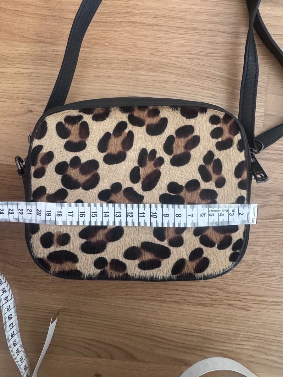 Borse da donna: Leder Leopard Tasche  – Nuovo (secondo la descrizione) da Unterengstringen venduto da Cuz_5555 2