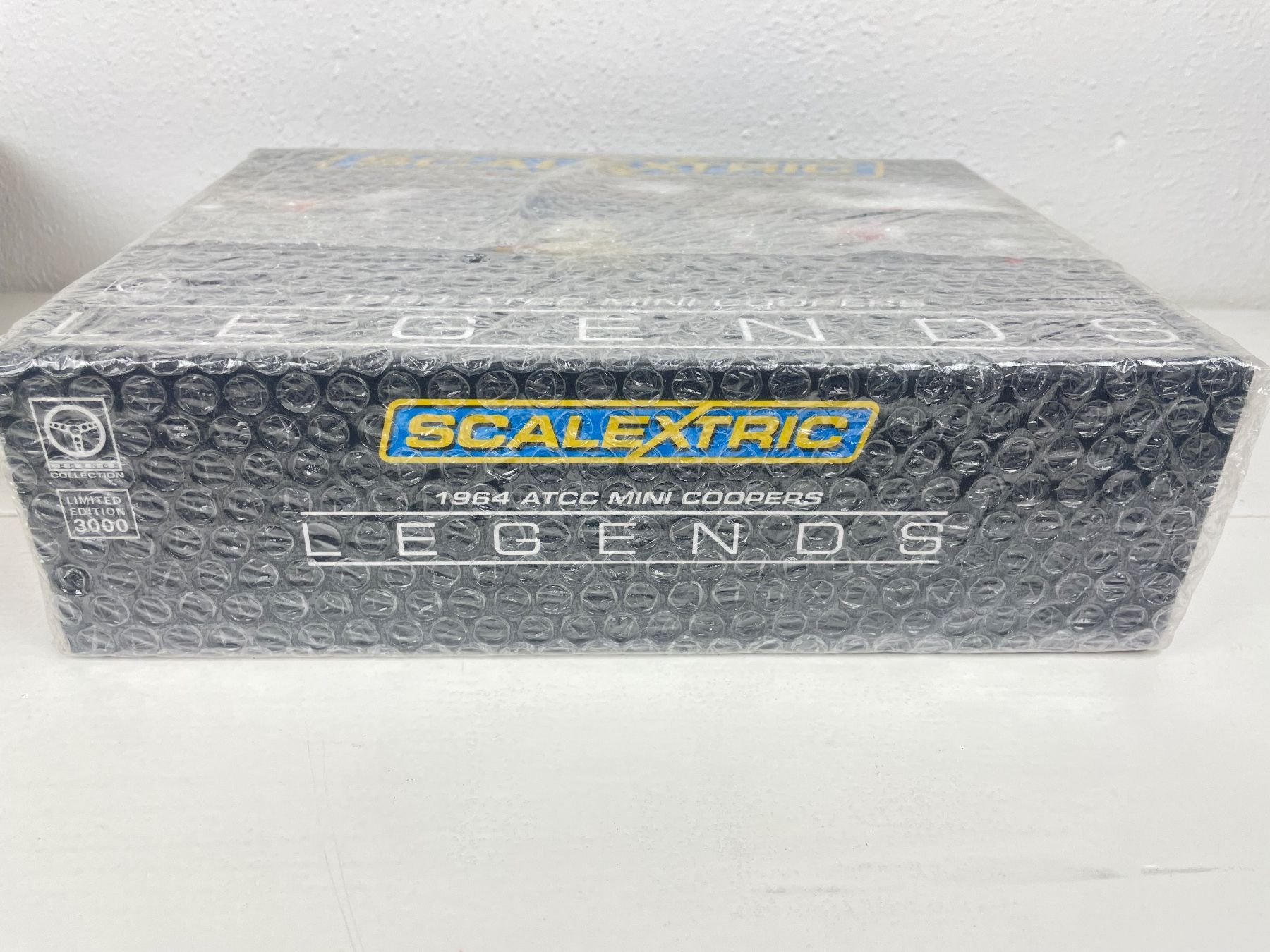 Piste: Scalextric C3586A Mini Cooper Legends - UNOPENED BOX! – Nuovo (secondo la descrizione) da Genthod venduto da lightyear63 1