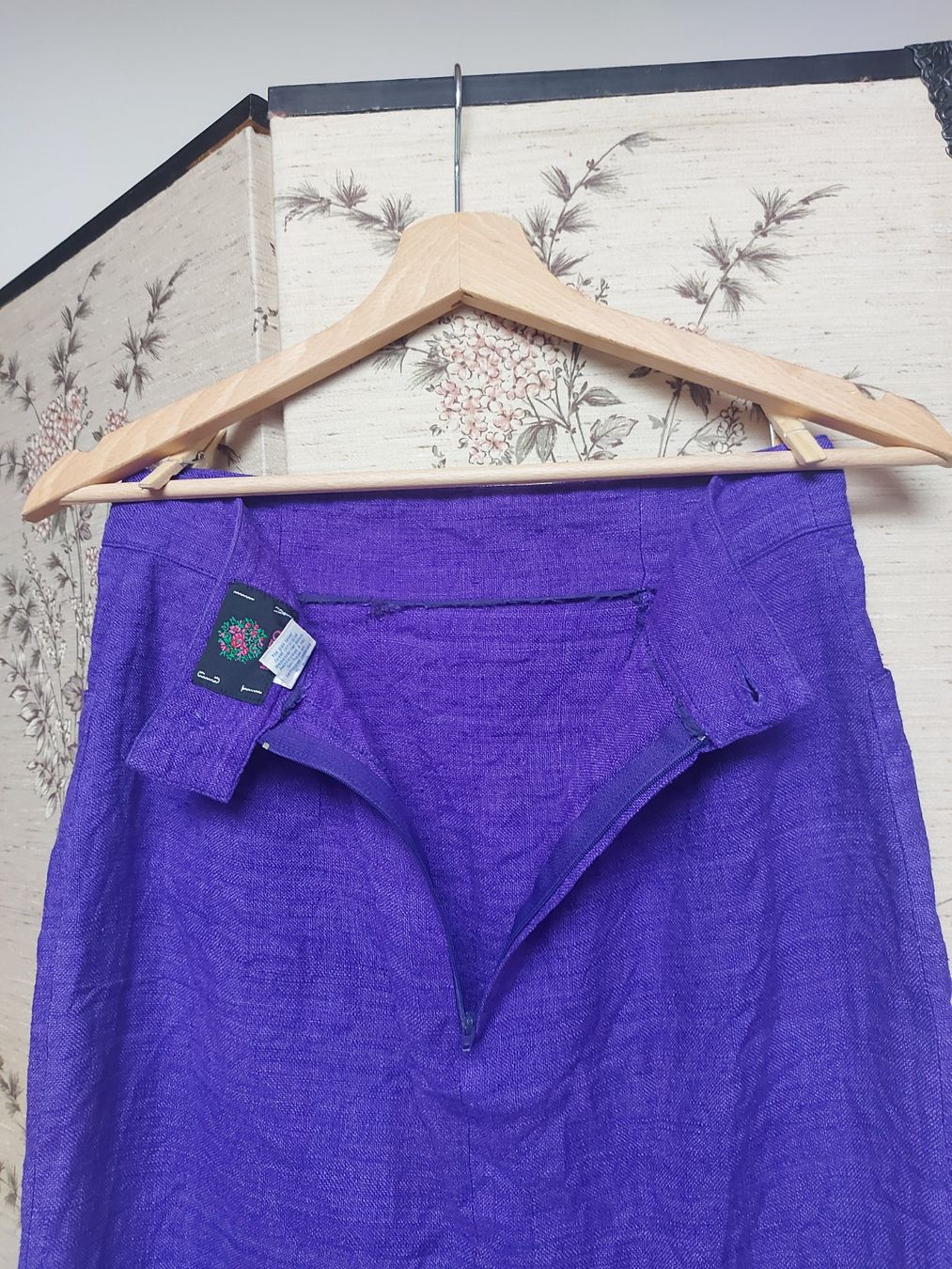 Kenzo Gonne: Jupe Kenzo 100% soie - Taille S/M – Usato da Lausanne venduto da Super-cerise 2