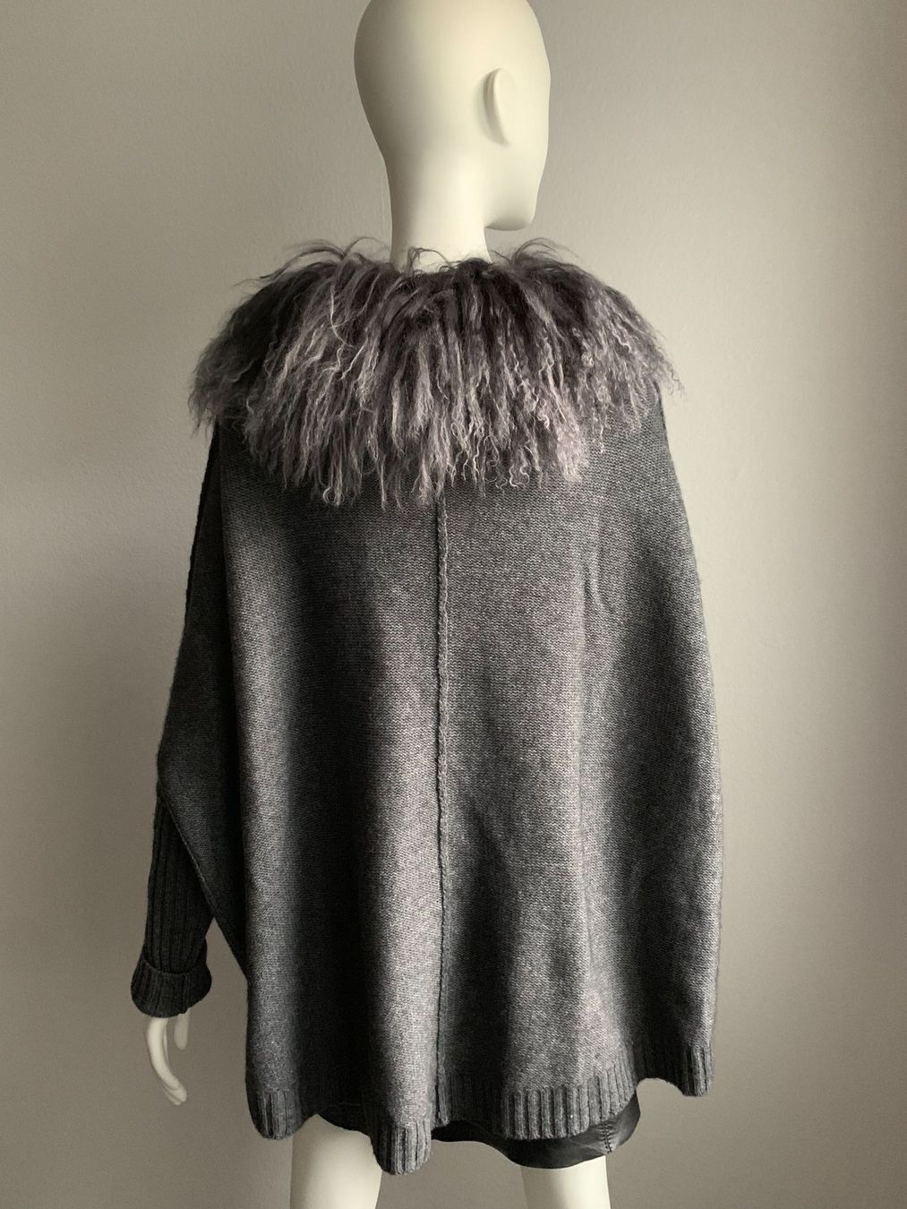 Giacche: FFC Strickjacke – Nuovo (secondo la descrizione) da Winterthur venduto da 19.19 4