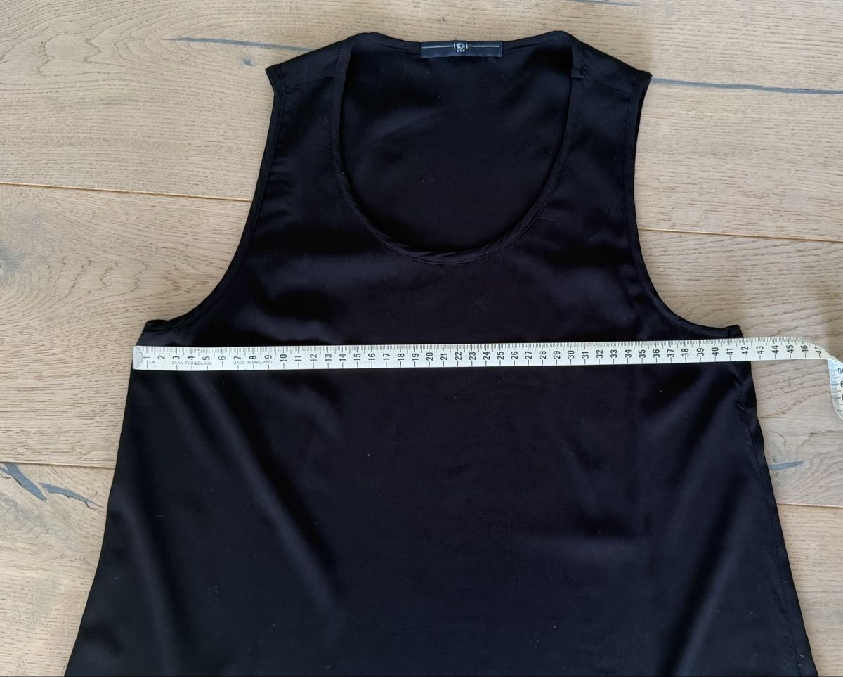 High Top: Schwarzer Top von HIGH, Gr. 38, neu – Nuovo (secondo la descrizione) da Liestal venduto da userin1000 4