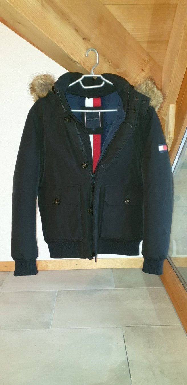 Tommy Hilfiger Vestes: Tommy Hilfiger Daunenjacke – Neuf (Voir description) à Eich par flo_9pvc