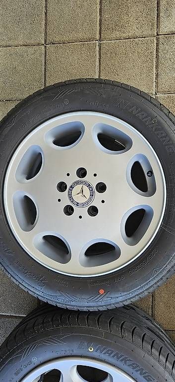 Mercedes-Benz Felgen: Mercedes 8 Loch Felgen – Gebraucht aus Wolfhalden von La_b 1