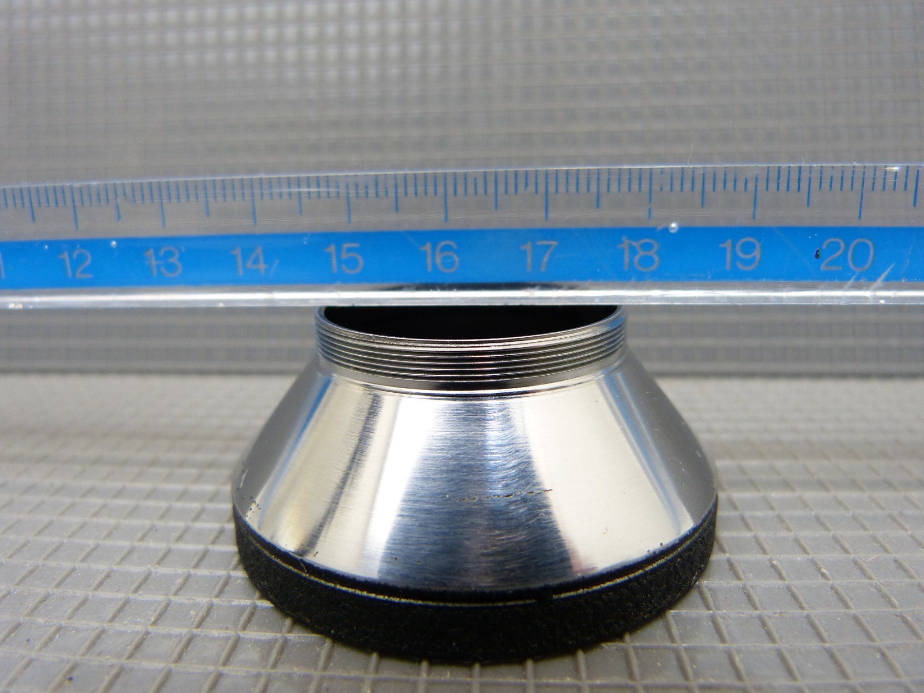 Obiettivi: Sonnenblende 28mm Gewinde aus Metall – Usato da Rheineck venduto da mur.man 5
