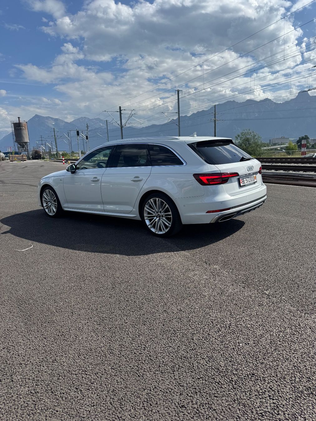 Audi Autos: Audi A4 S-Line Quattro – D'occasion à Heimberg par Jabu.11 6