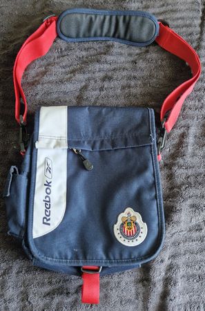 Reebok Umhängetasche / Sporttasche - guter Zustand!