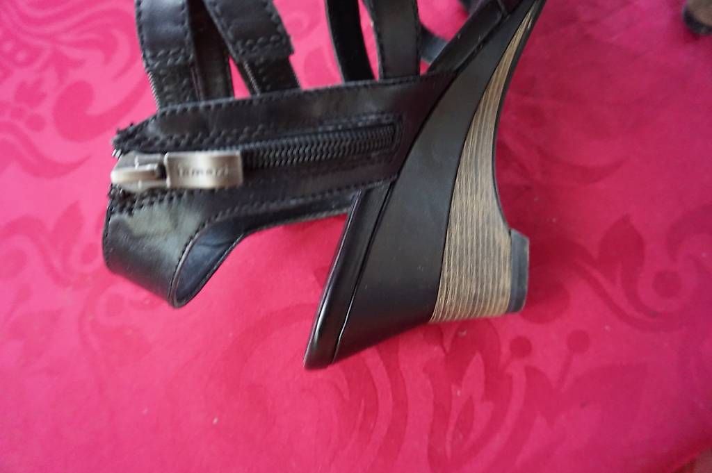 Tamaris Scarpe da donna: Tamaris Gr. 40 Sandalen – Usato da Luterbach venduto da Eggenschw5 3