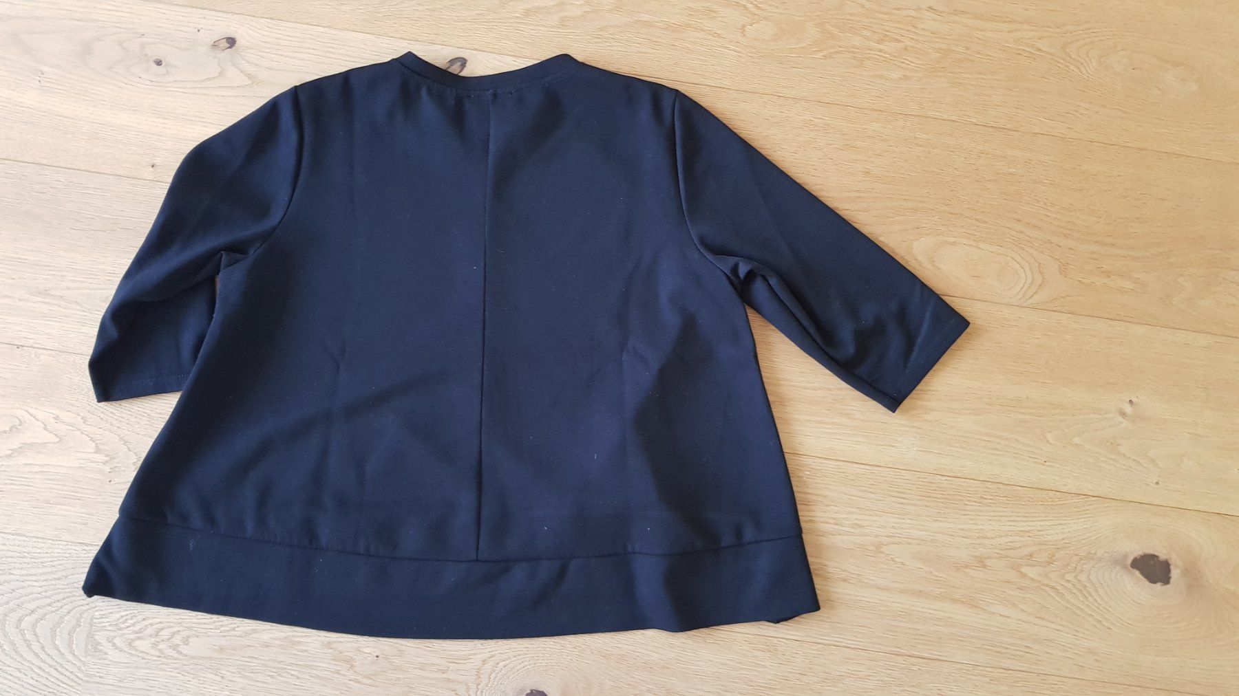 Maglioni & Felpe: Sweatshirt, A-Form, schwarz, onesize – Usato da Spiegel b. Bern venduto da brand06 2