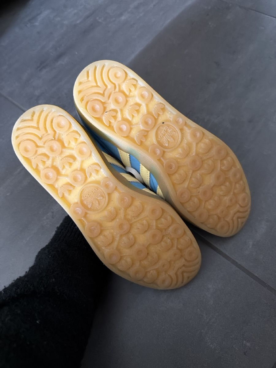 Adidas Scarpe da donna: Adidas Gazelle Schuhe – Usato da Frutigen venduto da tab_hdm2 1