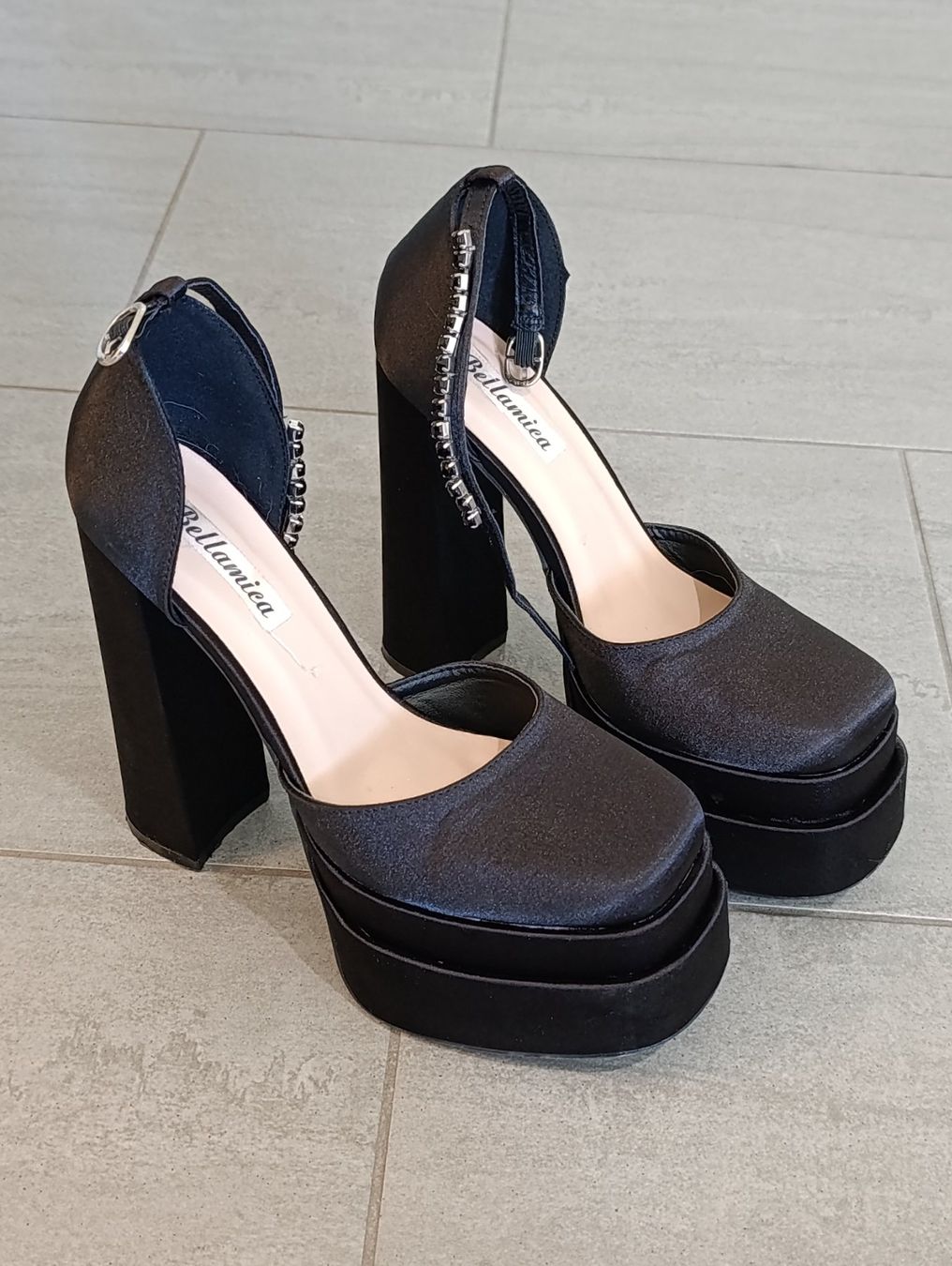 Damenschuhe: Sommer Absatzschuhe. High heel. Gr 38 – Neu (gemäss Beschreibung) aus Domat/Ems von Lorand_