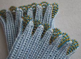 Pulswärmer mit " Perlen "  /  Unikat :-)