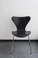 Arne Jacobsen, Fritz Hansen  "Modell 3107"